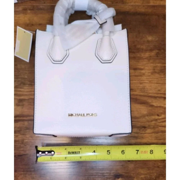 Michael Kors Mercer Extra Small Pebbled Leather Crossbody Bag Cream Minimalist - Picture 7 of 10